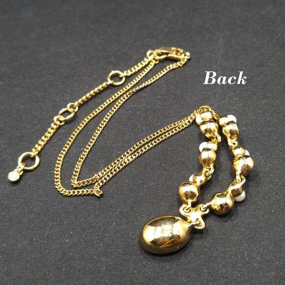 Givenchy Vintage Necklace – Gold Plated Pink Rhinestone & Faux Pearls, 1990s - Picture 9 of 10